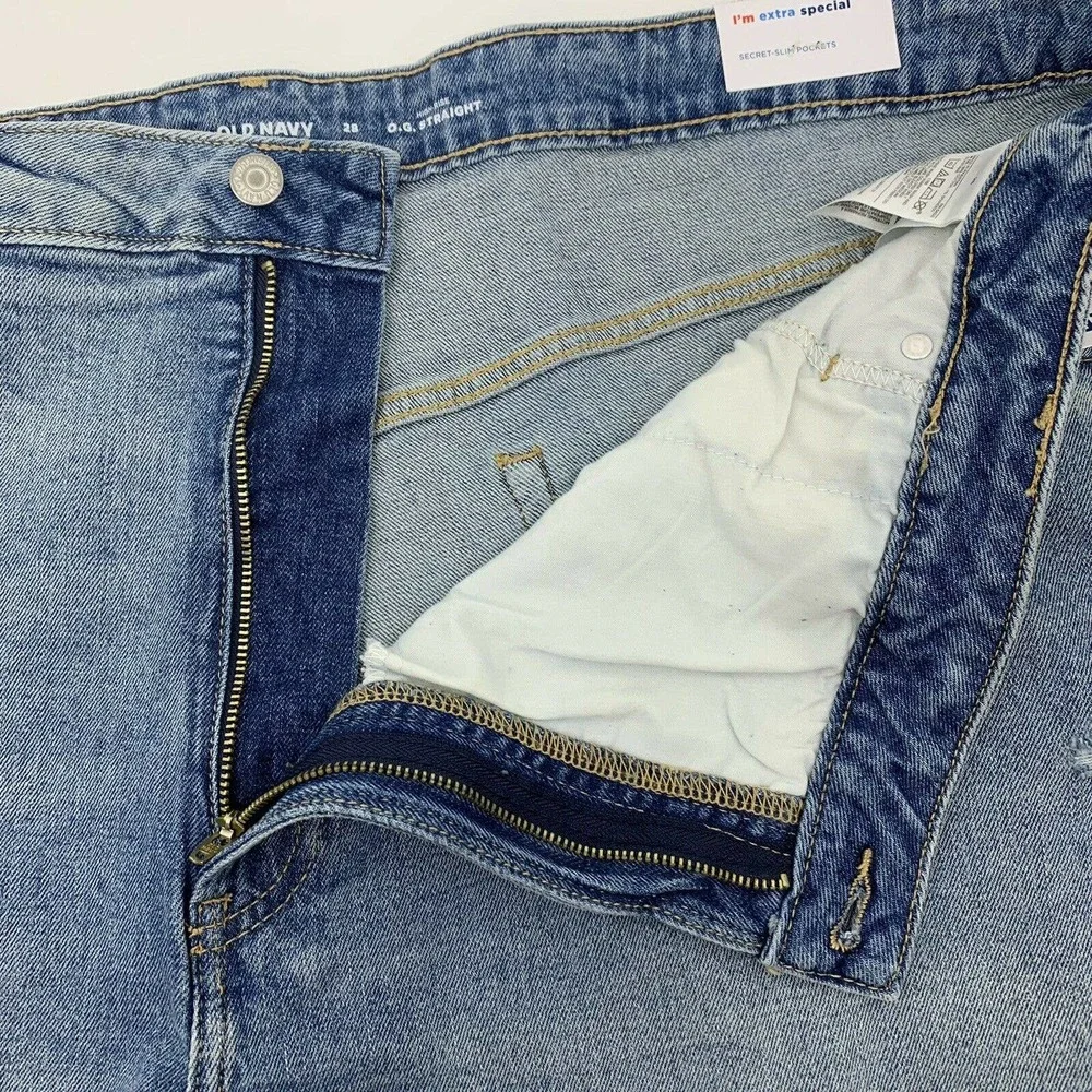 Old Navy High-Waisted O.G. Straight Ripped Cut-Off Shorts Plus Sz 28 Medium Wash - Picture 7 of 10